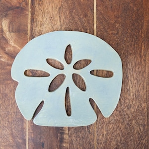 gorgeous vintage trivet or hotplate, fish trivet, vintage pot holder, hand painted ceramic