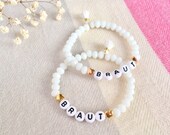 Braut Armband Weiß Personalisiert, Geschenk für Braut, JGA Geschenk, Junggesellinnenabschied
