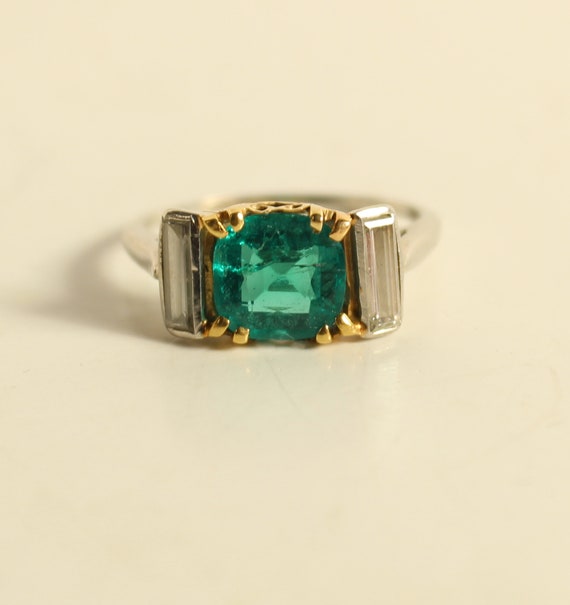 Antique Exquisite Emerald and Diamond 18k Gold an… - image 6