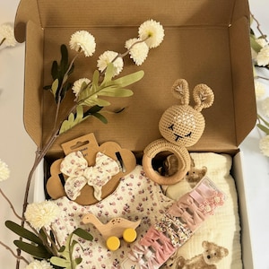 Baby Gift Box, Baby Shower Gift Box, Baby Gift Box Set, Baby Girl Present, Welcome Baby Gift, Newborn Gift Set, Baby Shower Gift Basket