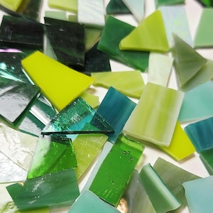 100 PIECES of cut ASSORTED ready-to-use GREEN mix streaky, iridescent solid opal-Stained glass mosaic cut supply mosaic tiles broken pieces