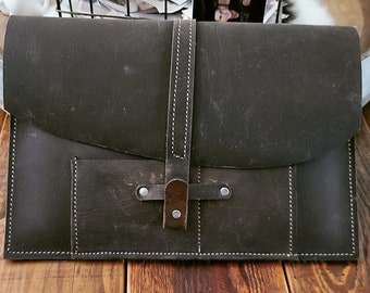 Leather iPad / tablet case 10 inch