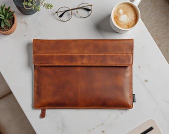 Handmade Leather Laptop Sleeve: Personalized Vintage Messenger Bag