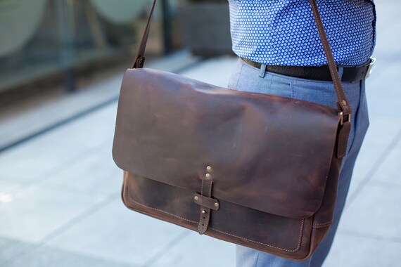 leather messenger bag