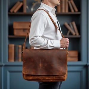 Bolso bandolera estilo vintage de piel de grano completo, bolso bandolera de piel rústica para uso diario, bolso bandolera para estudiantes, bolso bandolera de piel resistente.