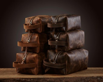 Men's travel kit, leather shave kit, personalized genuine, leather dopp kit, custom dopp kit, leather travel toiletry, make-up bag