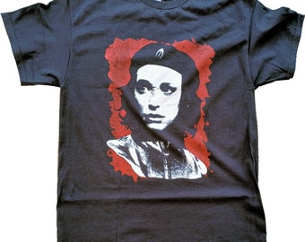 Kira Guevara unisex T-shirt met korte mouwen