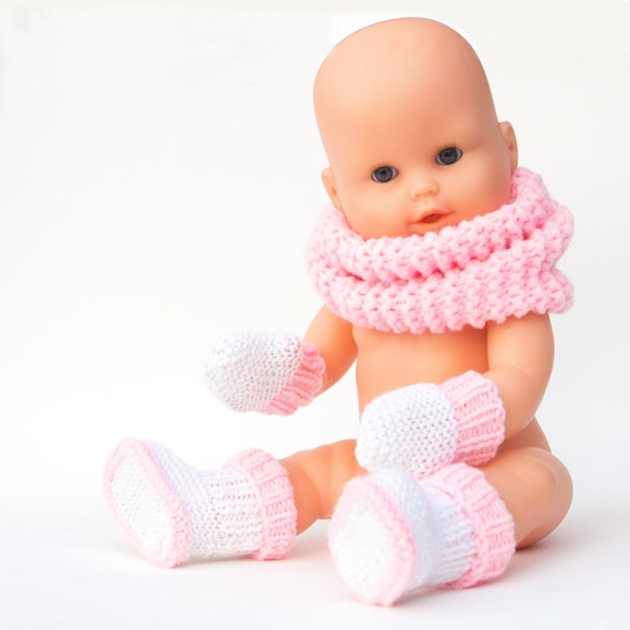 Tutoriel Tricot Chaussons Moufles Et Snood Pour Poupon Etsy
