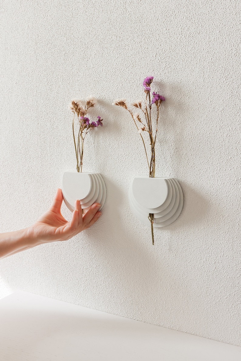 Alleen wandvaas. Houder voor droogbloemen Houten wanddecoratie Minimalistische vaas Geometrisch wanddecor Vaas voor droogbloemen en stelen afbeelding 1