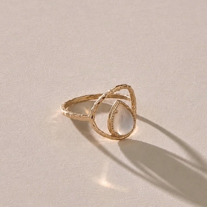 Natuurlijke maansteenring: geboortesteen juni, 14 kt gold filled