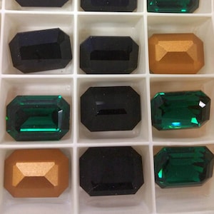RARE 4610 18x13 Swarovski Rectangle Crystals Emerald Jet (2)
