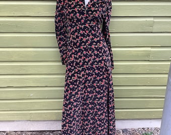 1970’s Velvet Handsewn Hippie  Maxi Dress with Red Roses boho True Vintage Romantic Cottagecore whimsigoth fairycore gunne sax style XS/S