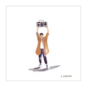 Op de afbeelding: Waterverfillustratie van een persoon die een boombox boven zijn hoofd houdt. De persoon draagt een bruine jas, een wit overhemd, een zwarte broek en witte sneakers. De afbeelding staat op een witte achtergrond.