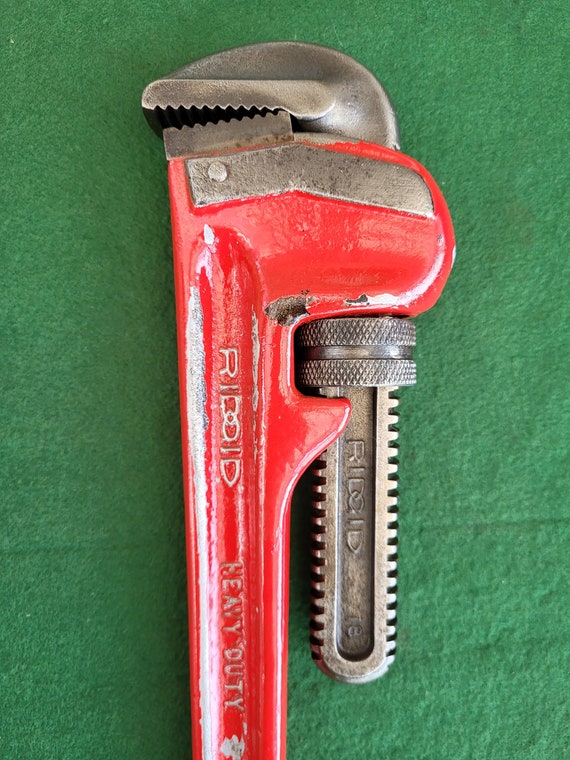 Vintage Heavy Duty Pipe Wrench. Vintage Ridgid 18 Inch Heavy Duty