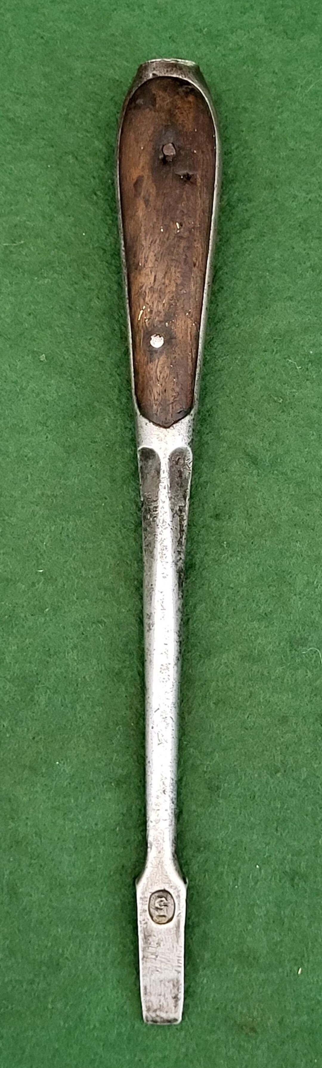 Vintage 9 Inch Perfect Handle Screwdriver - Nice Clean Vintage (wooden ...