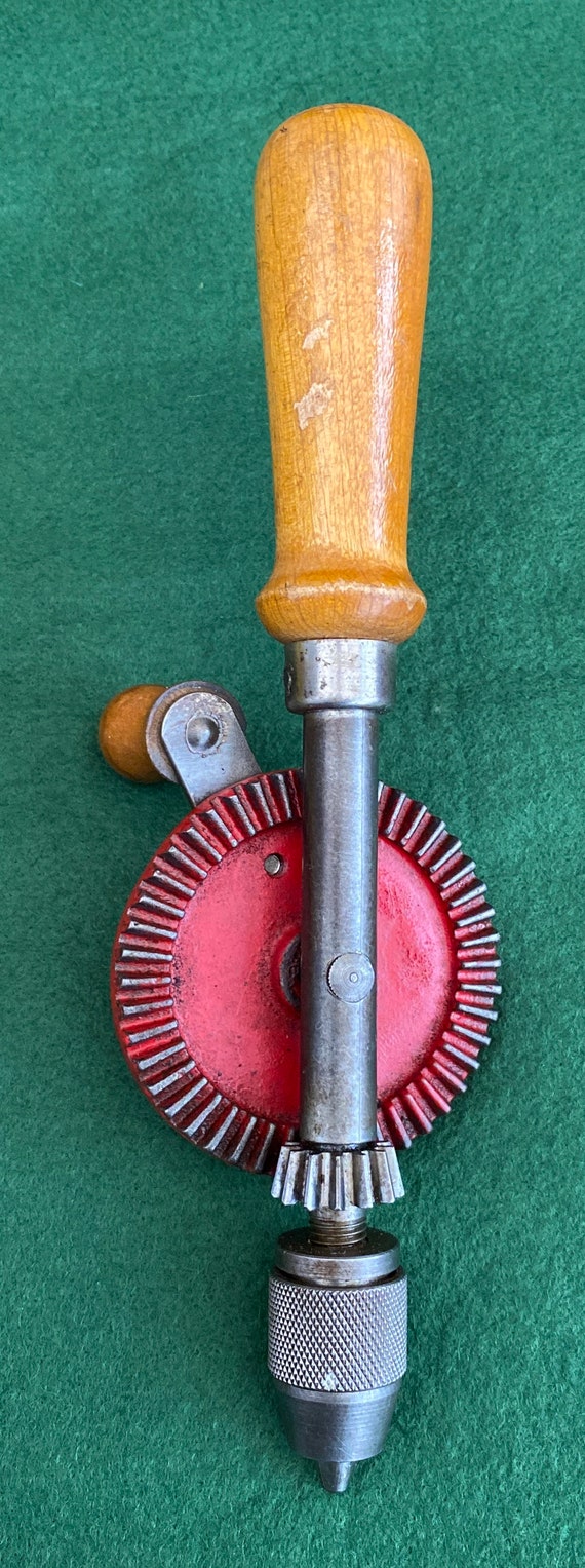 A Good Vintage Hobby Hand Drill. Vintage Small Hand Drill by HY