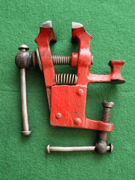 Nice Antique Mountable Hand Vice. Nice Antique Small Vice for