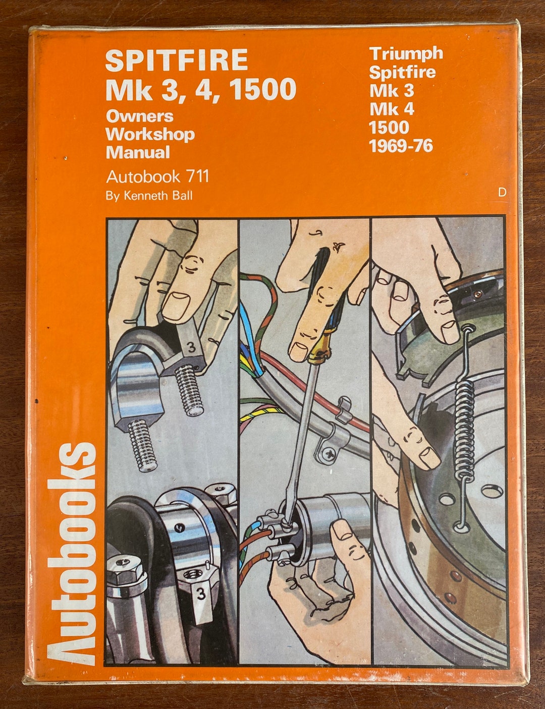 Vintage on sale triumph manuals