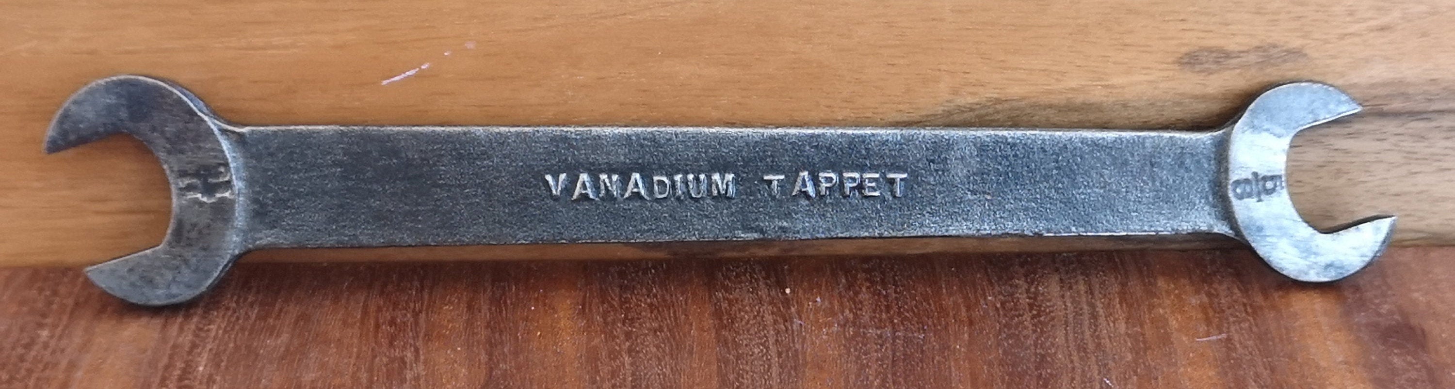 Tappet wrench set deals