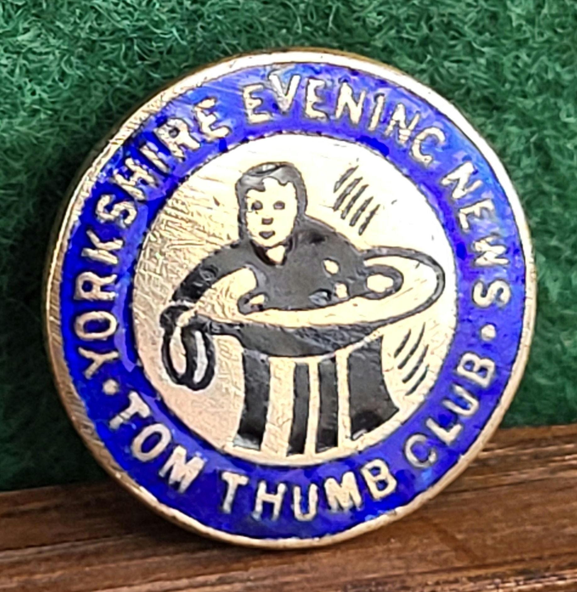 イギリス Worcestershire関連のヴィンテージエナメルバッジ イギリス