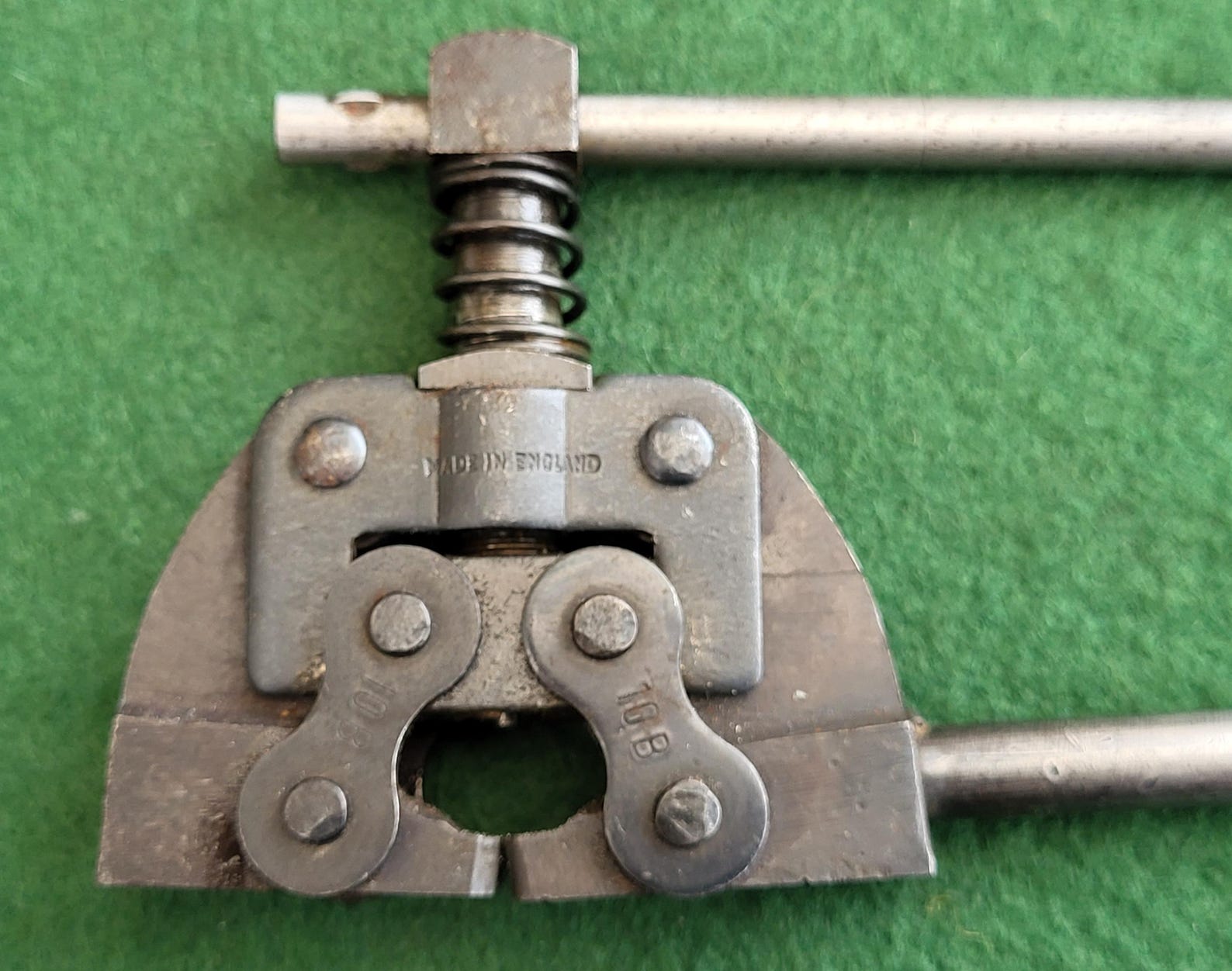 Vintage 10B Motorcycle Chain Link Splitter - Vintage 10B Rivet ...