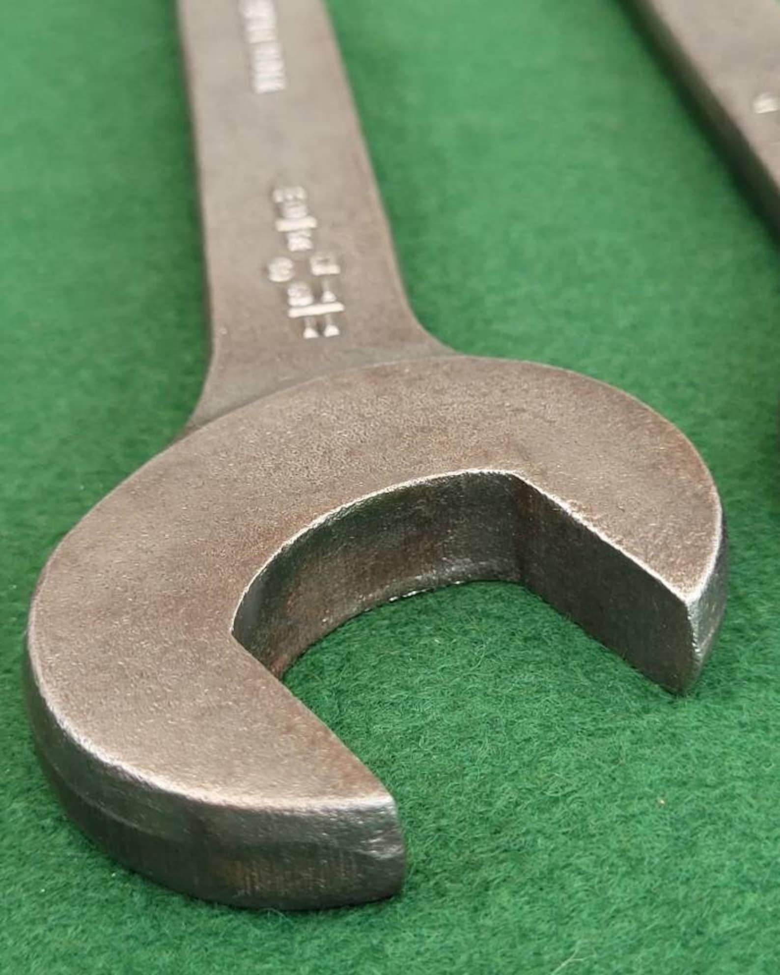 Unique Spanners Three Vintage