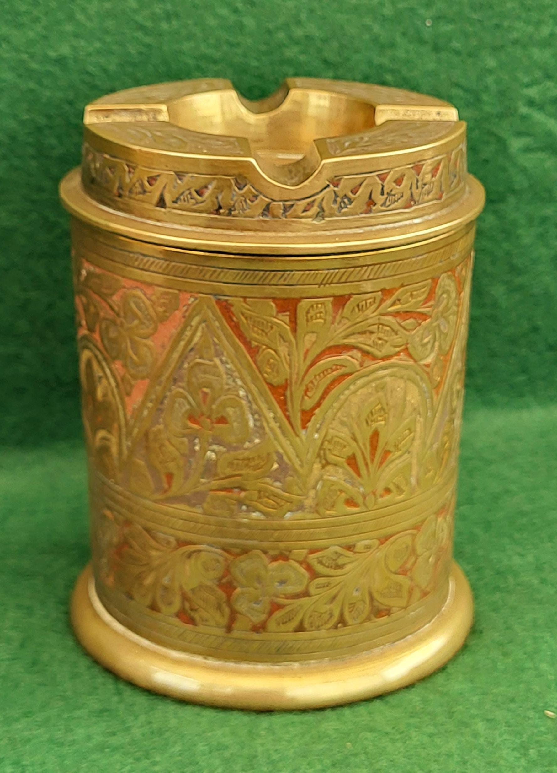 Indian Tobacco Jar