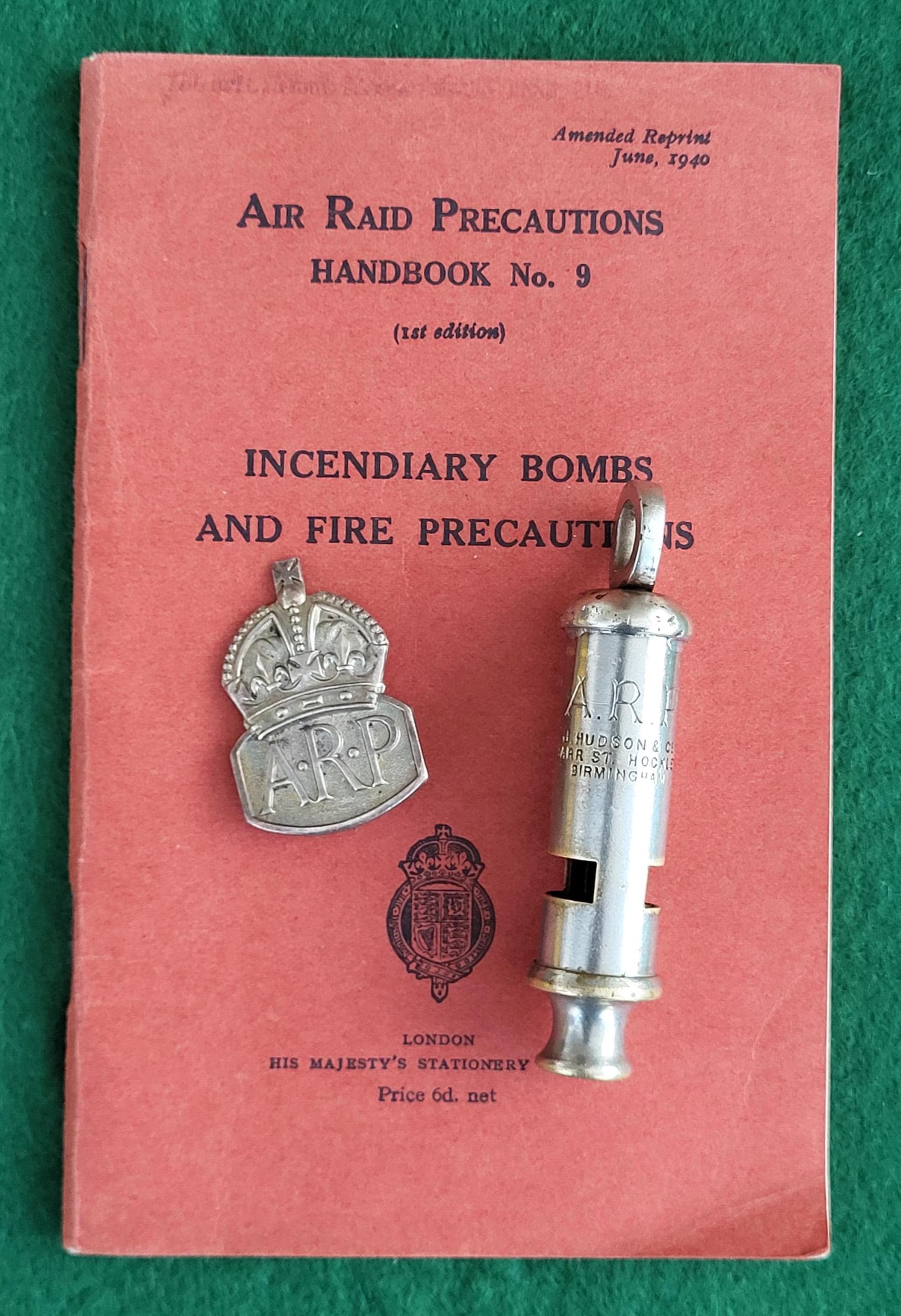 Vintage Air Raid - Etsy display picture 1