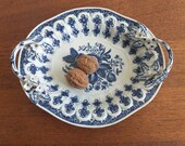First Period Worcester (1751-76) porcelain, Dr. Wall period oval bowl with handles and flowers