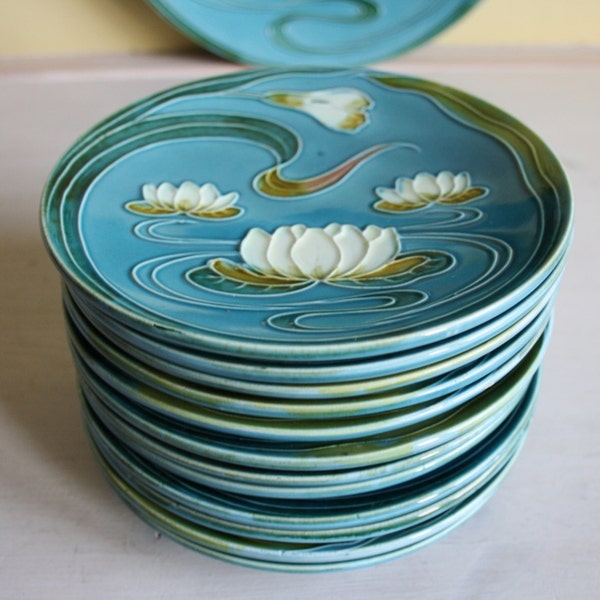 Zell, Majolica, Water Lilies, pastry, salad plates, white, turquoise, green leaves, art nouveau, jugendstil, german ceramics, water flowers