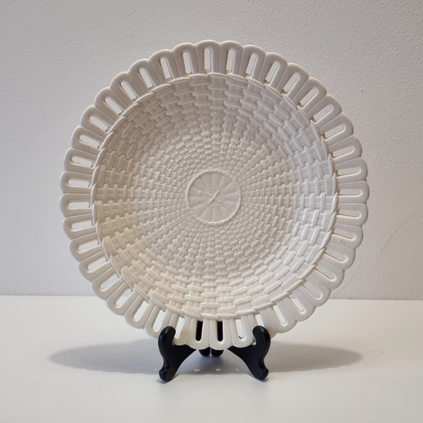 Waechtersbach pierced border or reticulated creamware plate with willow weave motif 24.5 cm or 9.5 inches