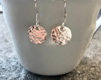 Silver 925 Hammered Disc Earrings, Dangly Silver Earrings, Dainty Drop Earrings, Minimalist Jewellery, Gift for Her, Gift for Wife