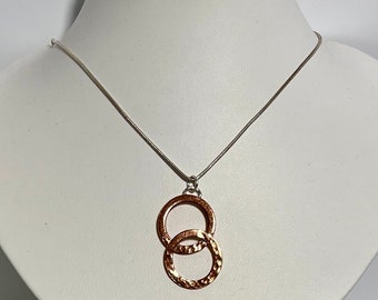 Copper Hammered Necklace,  Open Circles Necklace, 7th Wedding Anniversary, Gift for Her Him, Copper Jewellery, Gift for Wife