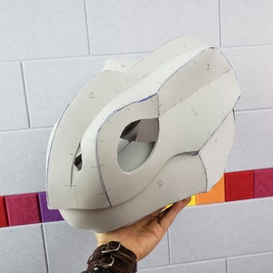 4 beiniges stelzenkostuem zu verkaufen