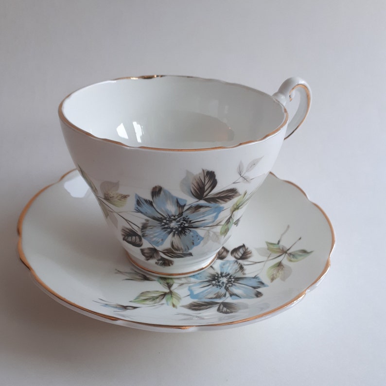Regency Bone China Tea Cup Blue Florals Gold Trim 1950s Etsy