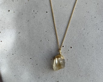 Raw Citrine Necklace, Gold Filled Yellow Gemstone Charm Necklace, November Birthstone Necklace, Minimal Everyday Gemstone Boho Necklace