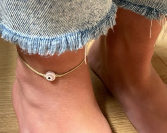 Evil Eye Armband oder Fußkettchen, Evil Eye Armband, Evil Eye Ankle Armband, Braune Kordel mit blush brauner Evil Eye Perle, zierlich Minimal Geschenk