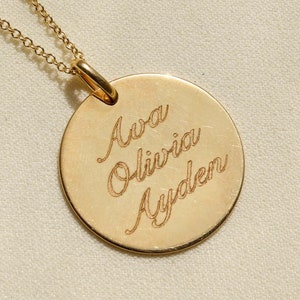 14K Gold Initial Halskette, Namenskette personalisiertes Geschenk, gravierte Halskette für Frauen, Initiale Halskette für Mama, zierliche Initial Halskette Bild 1