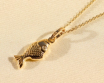 14K Gold Fish Necklace, Ocean Jewelry