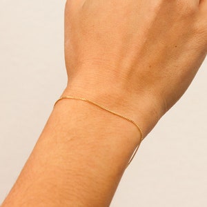 Thin Gold Bracelet, Dainty Gold Bracelet, 14K Gold Box Chain Bracelet, Simple Bracelet