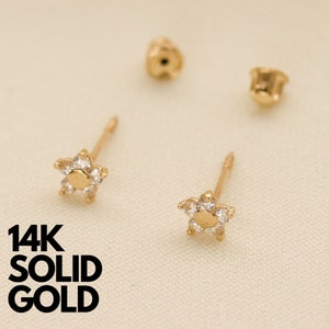 Stud Earrings, Earrings Studs, Stud Earrings For Women, Cute Earrings, Minimalist Earrings, Earring Set, Flower Earrings, Flower Studs