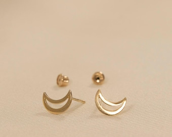 Half Moon Gold Earrings, Earrings Moon, Celestial Earrings, Crescent Earrings, Lunar Earrings, Crescent Moon Studs, Gold Crescent Moon