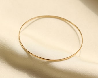 22k Yellow Gold Simple Spiral Ball Bangle - BAN JBJ054825-A