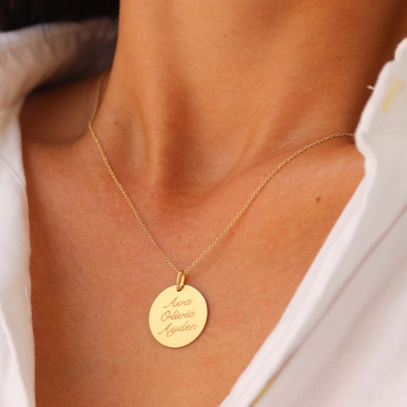 14K Gold Initial Halskette, Namenskette personalisiertes Geschenk, gravierte Halskette für Frauen, Initiale Halskette für Mama, zierliche Initial Halskette Bild 2