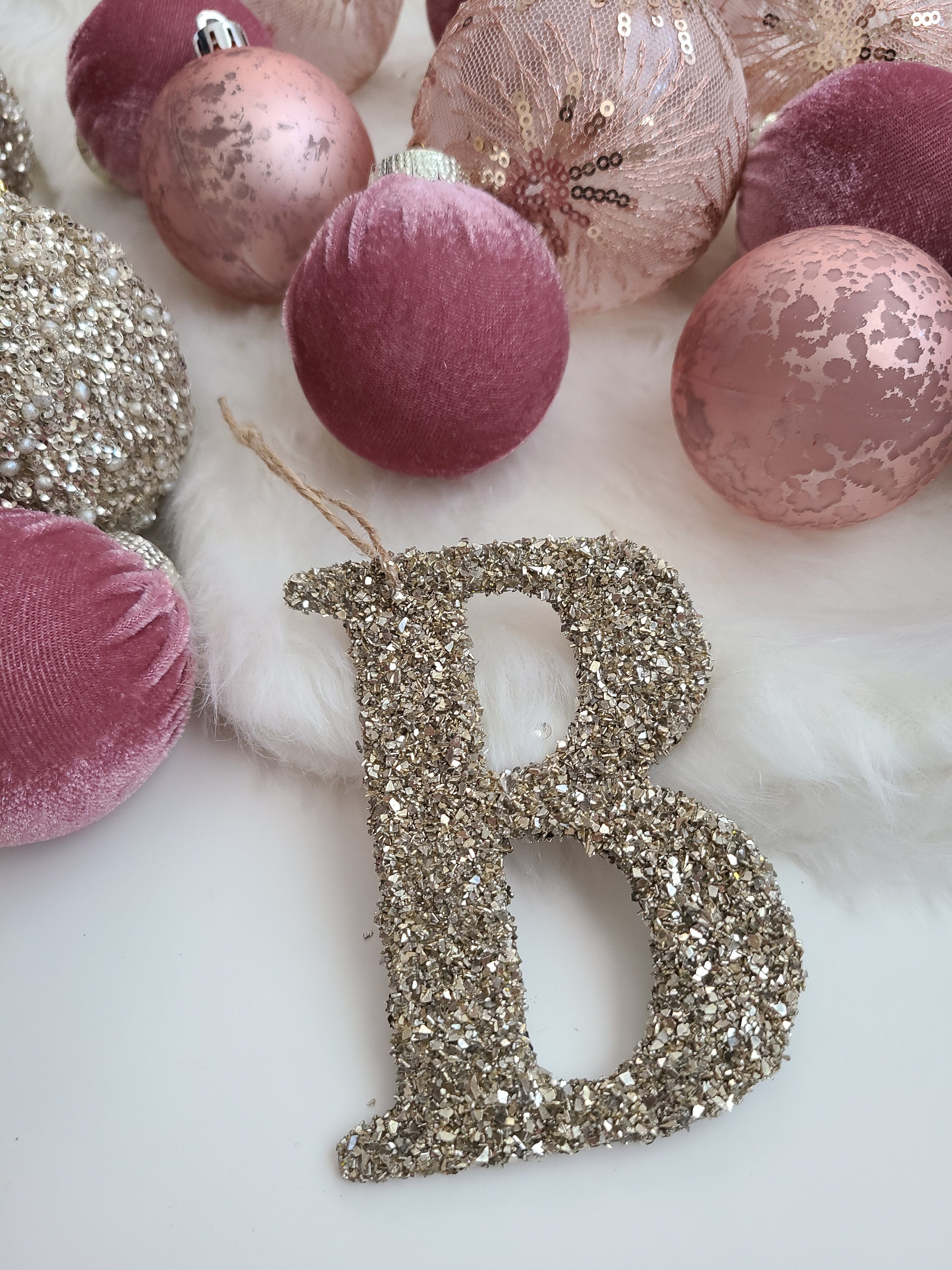 Silver Glass Glitter Letters 3 – Tinsel Trading