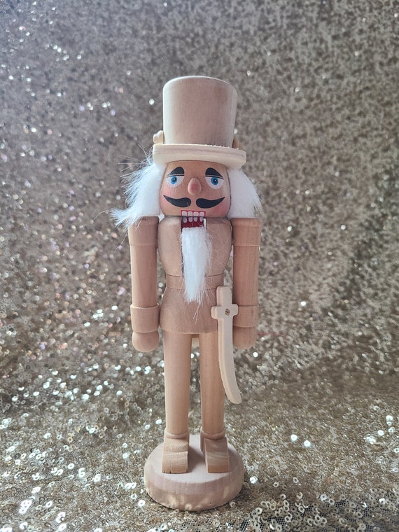 Wooden soldier nutcracker sale discount