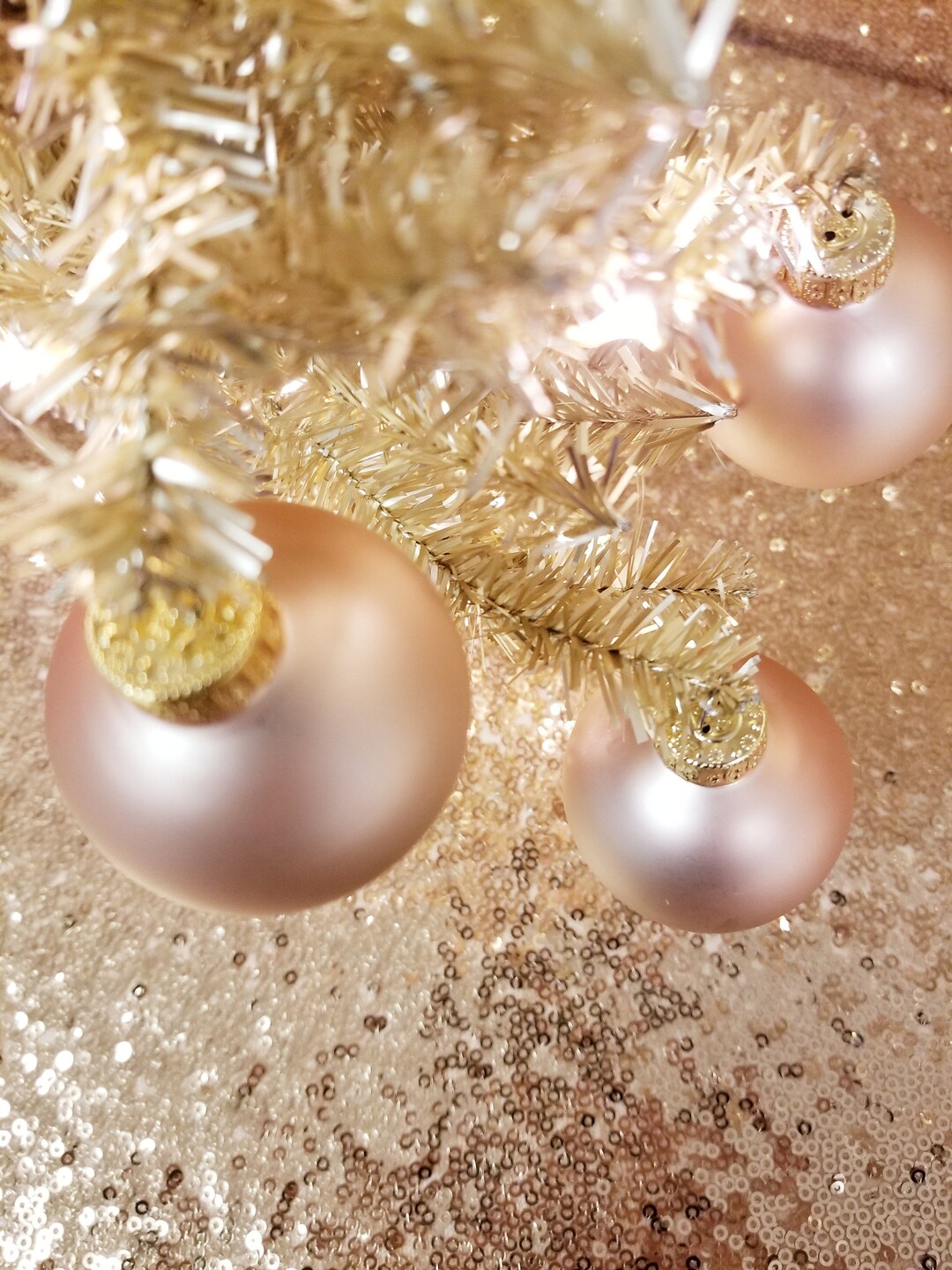 Sale GOLD SEQUIN Tree Skirt 46 Valentines Day Christmas Sequins Sequined Sparkle Chic Glam