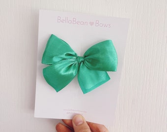 Seafoam Satin Bow, Green Bow, Newborn bows, Satin Bow, Kids Bows, Easter Bow, Spring Bow, Silk Bow, Springtime, Newborn Bows, Baby Bow