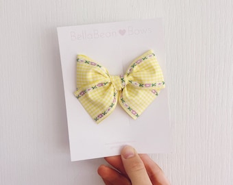 Vintage Bow, baby bow, yellow bows, newborn bow, summer bow, spring bow, easter bow, flower bows, floral bows, gingham bow, baby headband