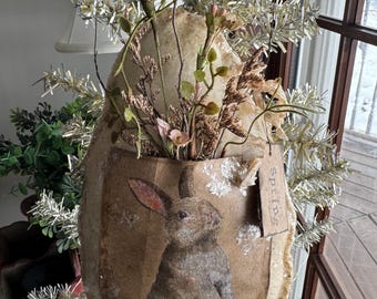 Pochette à oeuf de lapin : déco printemps/paques de style primitif